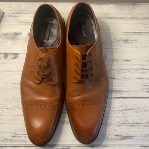 Mens Stacy adams captoe Cognac dress shoes size 13 (USED)